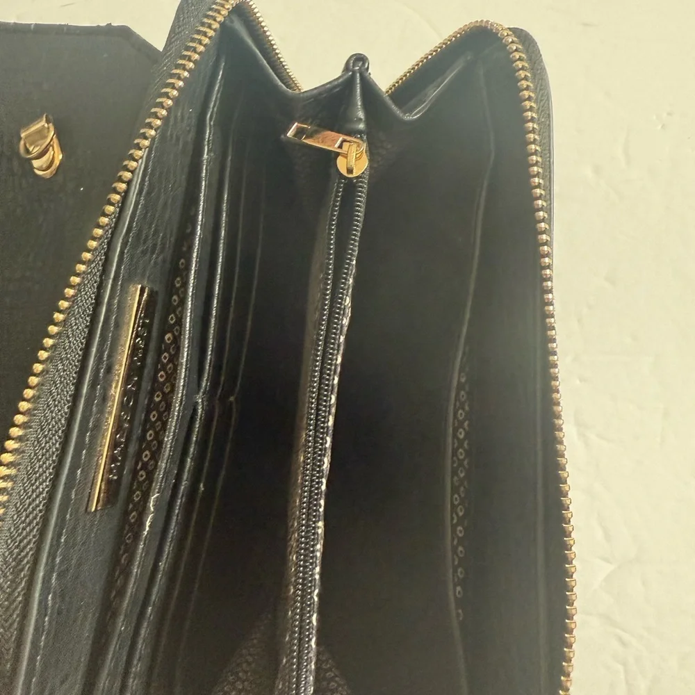 Black Leather Modern Wristlet Clutch Purse